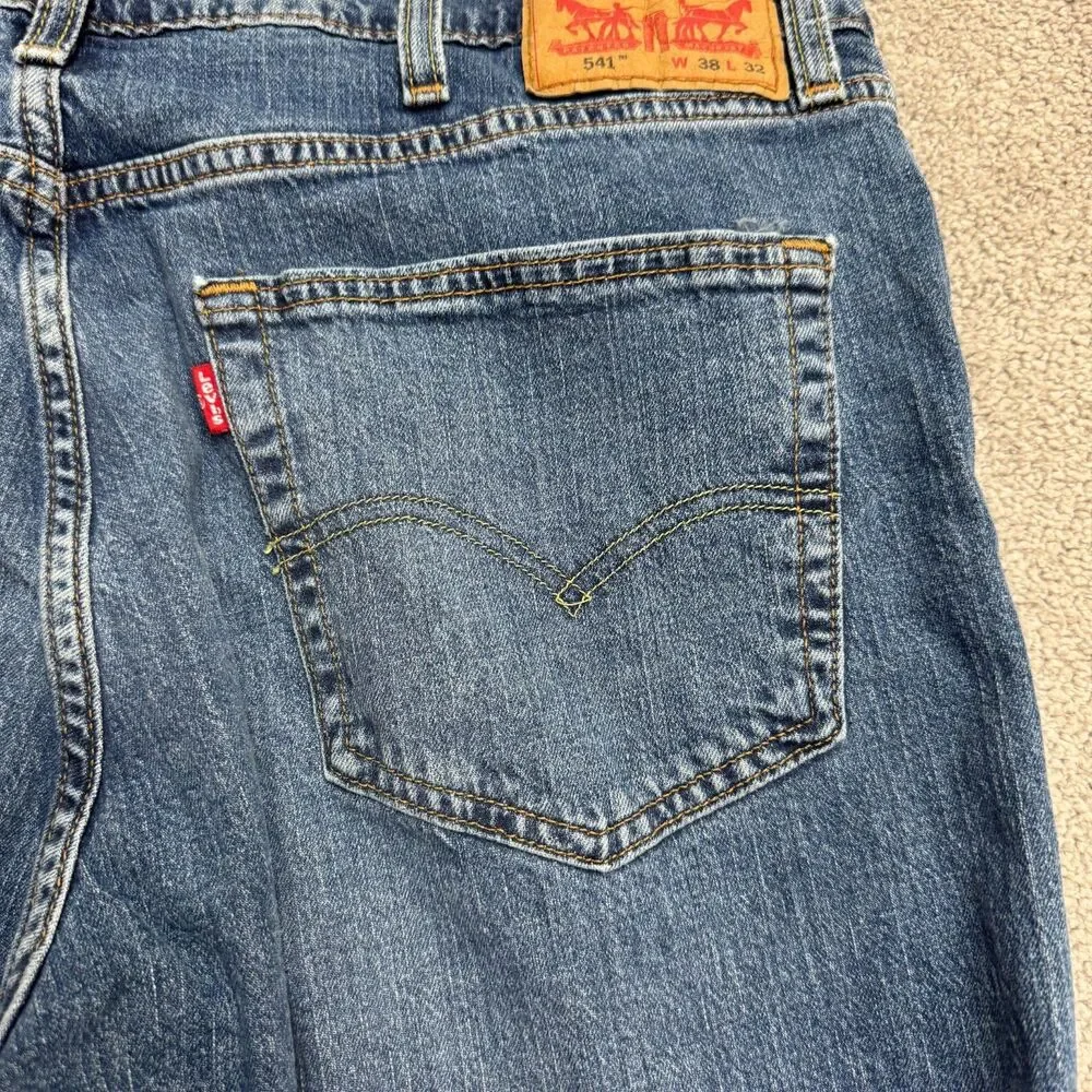 Levi's 541 Athletic Fit Tapered  Denim Jeans Mens 38x32 Blue Medium Wash Stretch